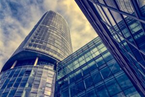 Commercial Real Estate Tools: 20 Best Trusted Solutions for Investors